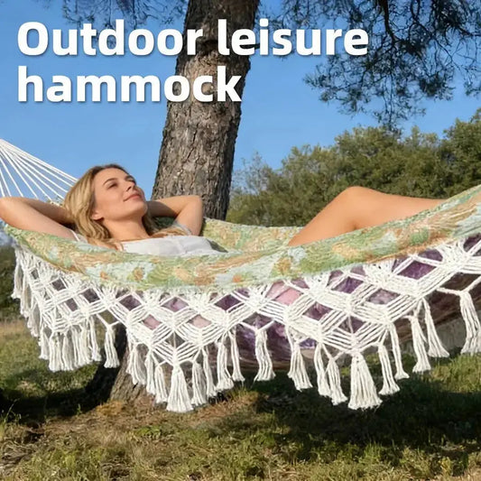 The new Bohemian-style fringed single-person and double-person hammocks are suitable for outdoor garden camping. They come with Zenn Organics Inc