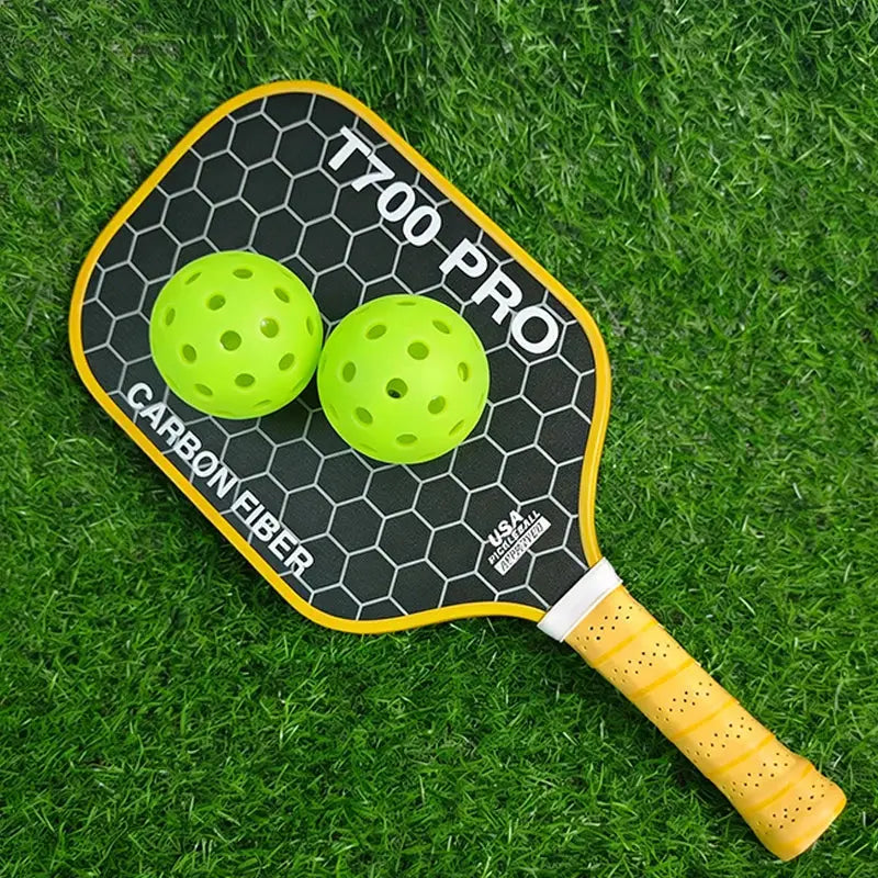 Zenn Organics Inc LEATOU T700 pickleball paddle with carbon fiber surface and 16mm polypropylene honeycomb core, ready for play